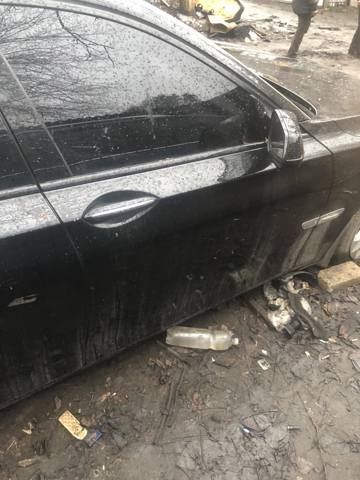 Пассажирская передняя дверь 41525A2A388 BMW