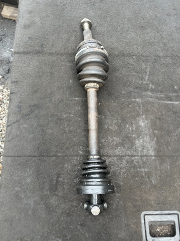 TOYOTA 4342005320 Левая полуось в наличии Днепр