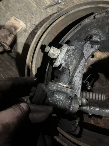 Рабочий тормозной цилиндр 44100EB30A NISSAN