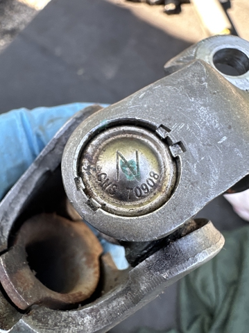 4522105010 TOYOTA Вал рулевой колонки купить в Запорожье