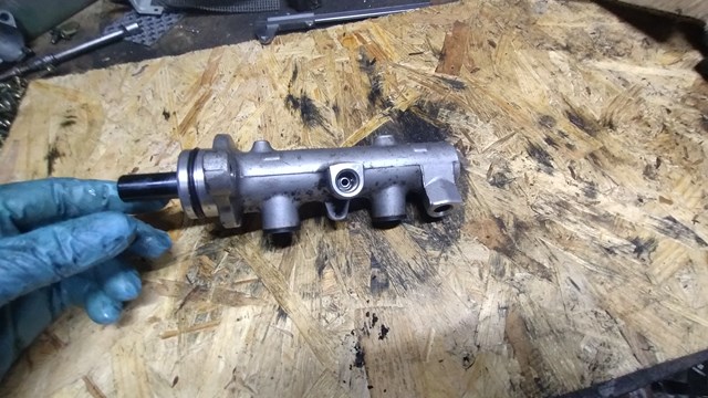 NISSAN 460109H087 Главный тормозной цилиндр в наличии Запорожье