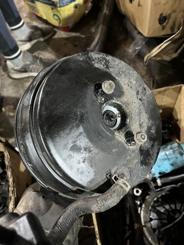 Усилитель (гидровакуумный) 472108H760 NISSAN
