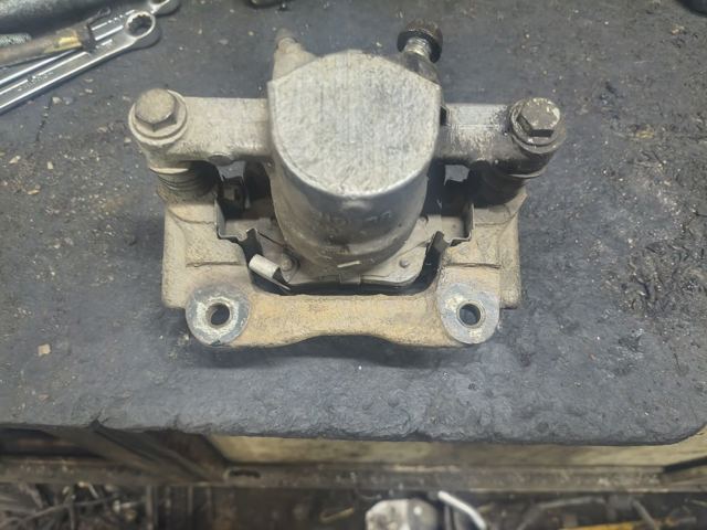 4775005070 TOYOTA Суппорт задний левый купить в Винница