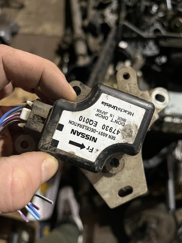 Датчик продольного ускорения 47930EQ010 NISSAN