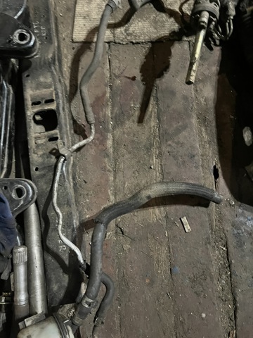Шланг ГУР, низкого давления, от бачка к насосу 497179H000 NISSAN