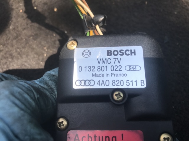 VAG 4A0820511B в наличии Винница