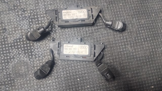 Датчик движения в салоне 4B0951177 VAG