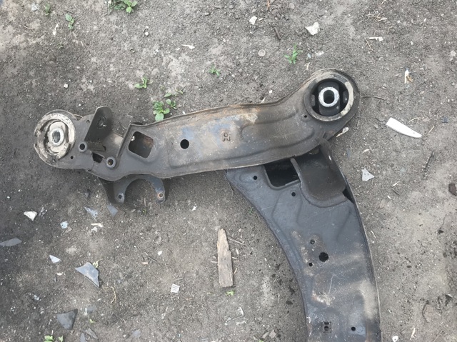 VAG 4F0399313AE Балка крепления коробки передач в наличии Ровно