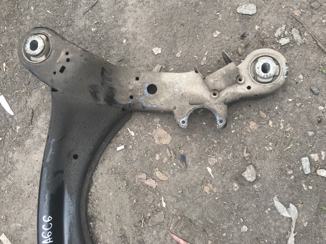 4F0399313AE VAG Балка крепления коробки передач купить в Винница