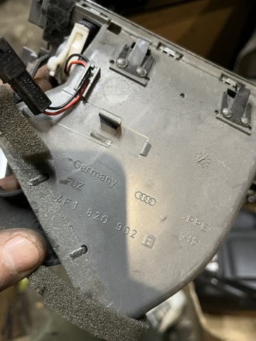 4F1820902B VAG купить в Винница