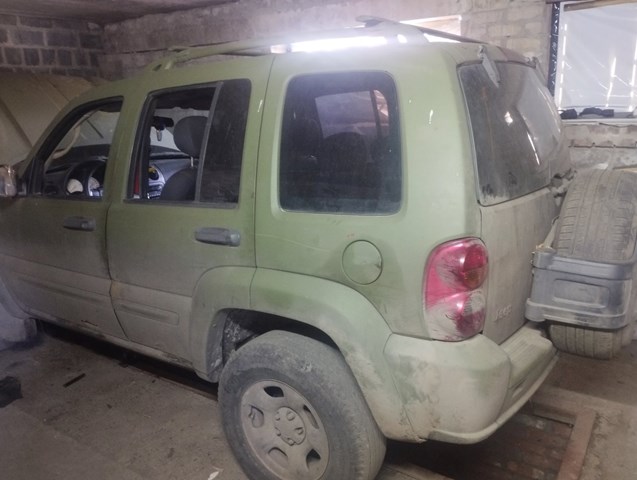 Задний бампер 5066317AB CHRYSLER