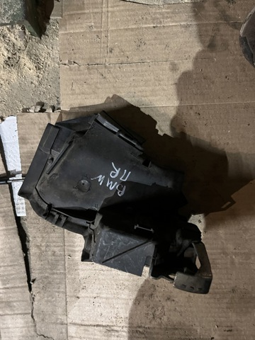BMW 51218235104 Замок передней правой двери в наличии Николаев