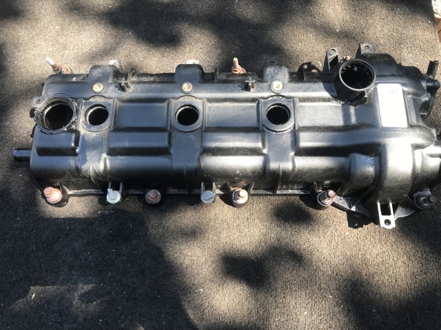 Крышка клапанная, левая 5184069AJ CHRYSLER