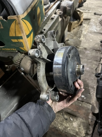 Насос системы охлаждения 53020873AB CHRYSLER