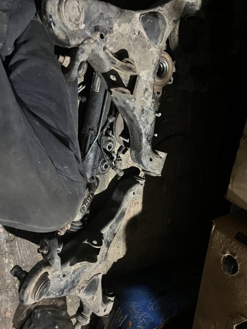 Рычаг передний нижний левый 54501EB300 NISSAN