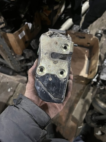 Замок двери водителя 55136347AB CHRYSLER
