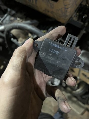 56042584AA купить Ровно