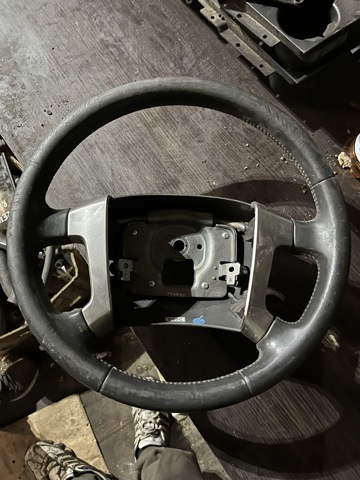 Рулевое колесо 561003E700CQ HYUNDAI