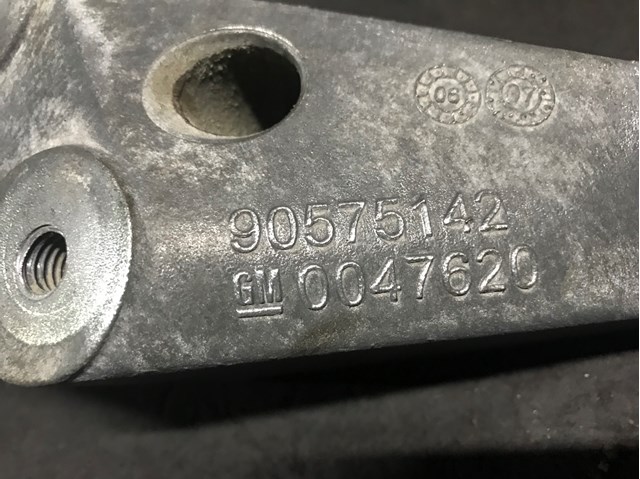 OPEL 5684039 в наличии Украина