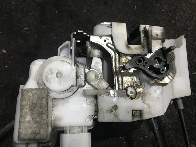 61034AG002 SUBARU Замок двери задней правой купить в Каменское