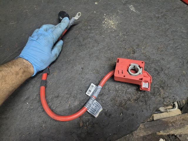 61136982227 BMW купить в Николаев