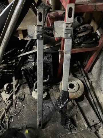 Усилитель переднего бампера Nissan X-Trail  цена от 32.93 грн.