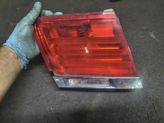 Стоп задний 63217182205 BMW