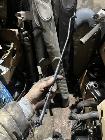 Опора капота 65771EB305 NISSAN