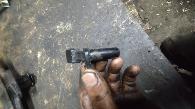 Датчик частоты вращения коленвала Форд Фокус 1