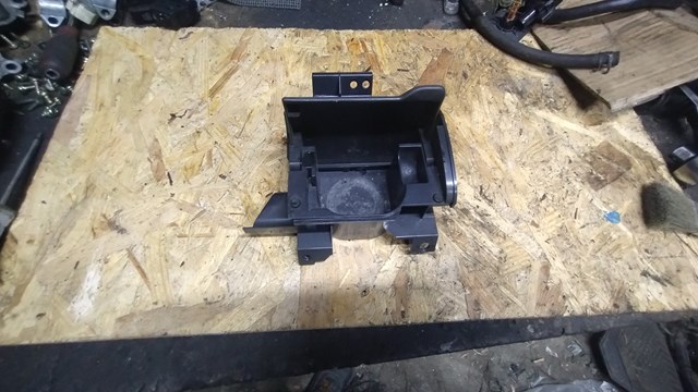 68430EQ000 NISSAN купить в Львов