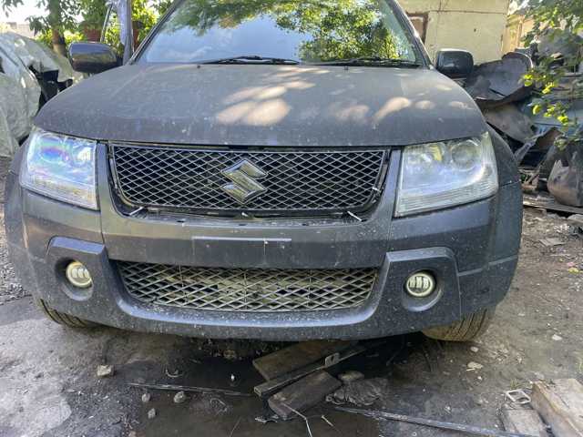 Бампер передний 7171165J41799 SUZUKI