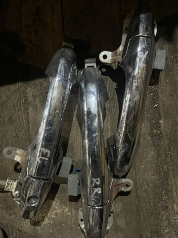 Ручка задней двери наружная, левая 72180SWWE01ZA HONDA