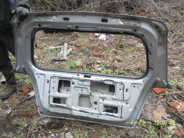 HYUNDAI 737003E100 Дверь задняя (багажная 3/5-я (ляда) в наличии Львов