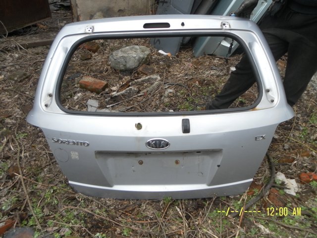 Задняя ляда 737003E100 HYUNDAI