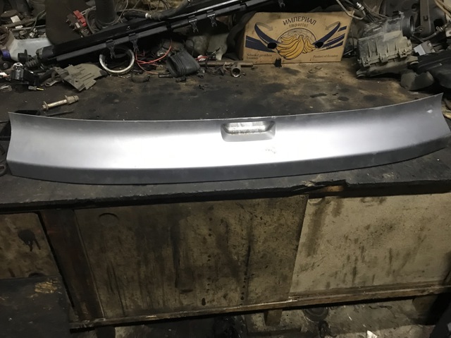 Накладка на крышку багажника 74895SWWE01ZE HONDA