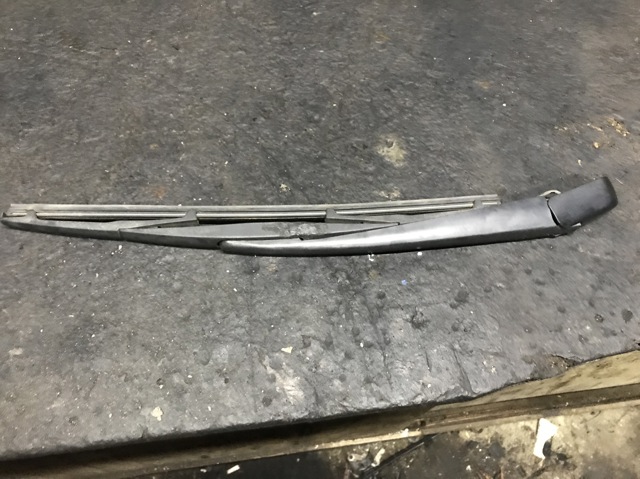 Рычаг-поводок дворника заднего стекла 76720SWA003 HONDA