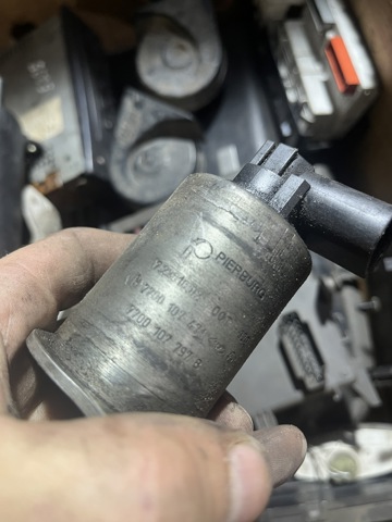 RENAULT 7700107797 Клапан EGR рециркуляции газов в наличии Николаев