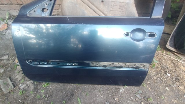 RENAULT 7751472437 Дверь передняя левая в наличии Каменское