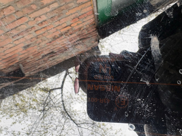79700EB300 NISSAN Заднее стекло купить в Чернигов