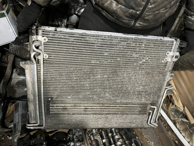 Радиатор основной Порше Кайен