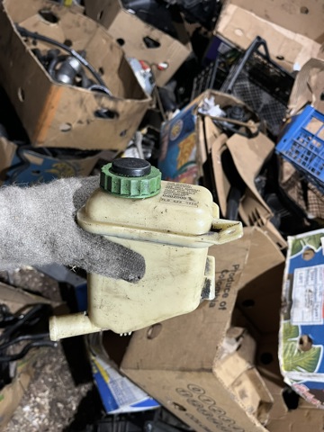 Бак масляный 7L0422371C VAG