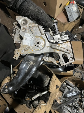 Ппривод тормозного крана 7L0721797D VAG