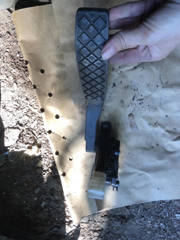 Педали газа Порше Кайен