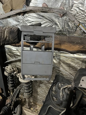 Лампочка освещения салона 7L0868403 VAG