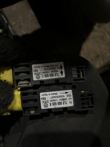 Датчик подушки безопасности 7L0909606C VAG