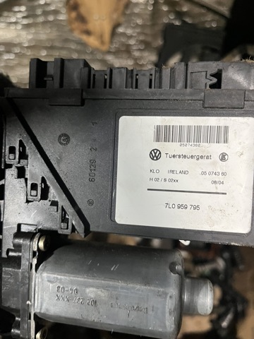 VAG 7L0959795 Мотор стеклоподъемника двери задней левой в наличии Хмельницкий