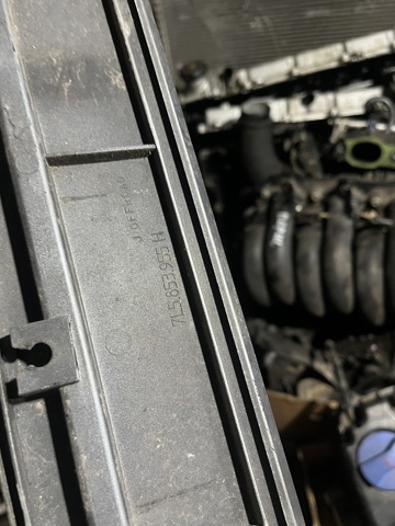 7L5853955H PORSCHE купить в Киев