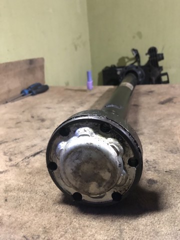 Вал карданный передний 7L6521101A VAG