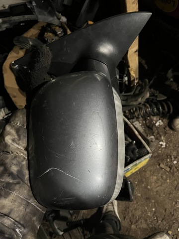 Корпус зеркала заднего вида правого 7L6857508CT01C VAG
