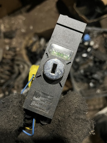 Кнопка отключения подушек безопасности AIRBAG 7L6919211 VAG